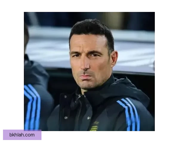 斯卡洛尼：我们只能接受判罚，因为有时多说一句就可能被处罚